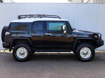 Toyota FJ Cruiser